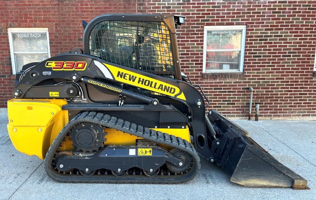 Main image New Holland C330