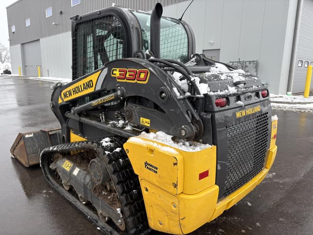 Image of New Holland C330 equipment image 4
