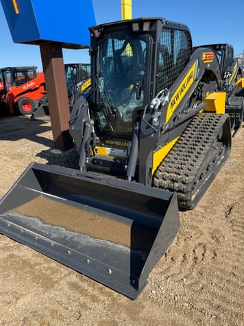 Main image New Holland C332