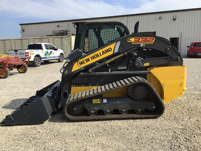 Image of New Holland C332 equipment image 3
