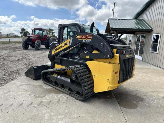 Image of New Holland C332 equipment image 4