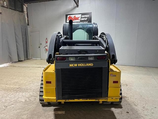 Image of New Holland C332 equipment image 3