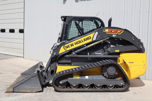 Image of New Holland C337 equipment image 4