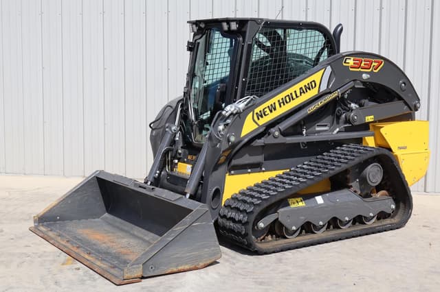 Image of New Holland C337 equipment image 3