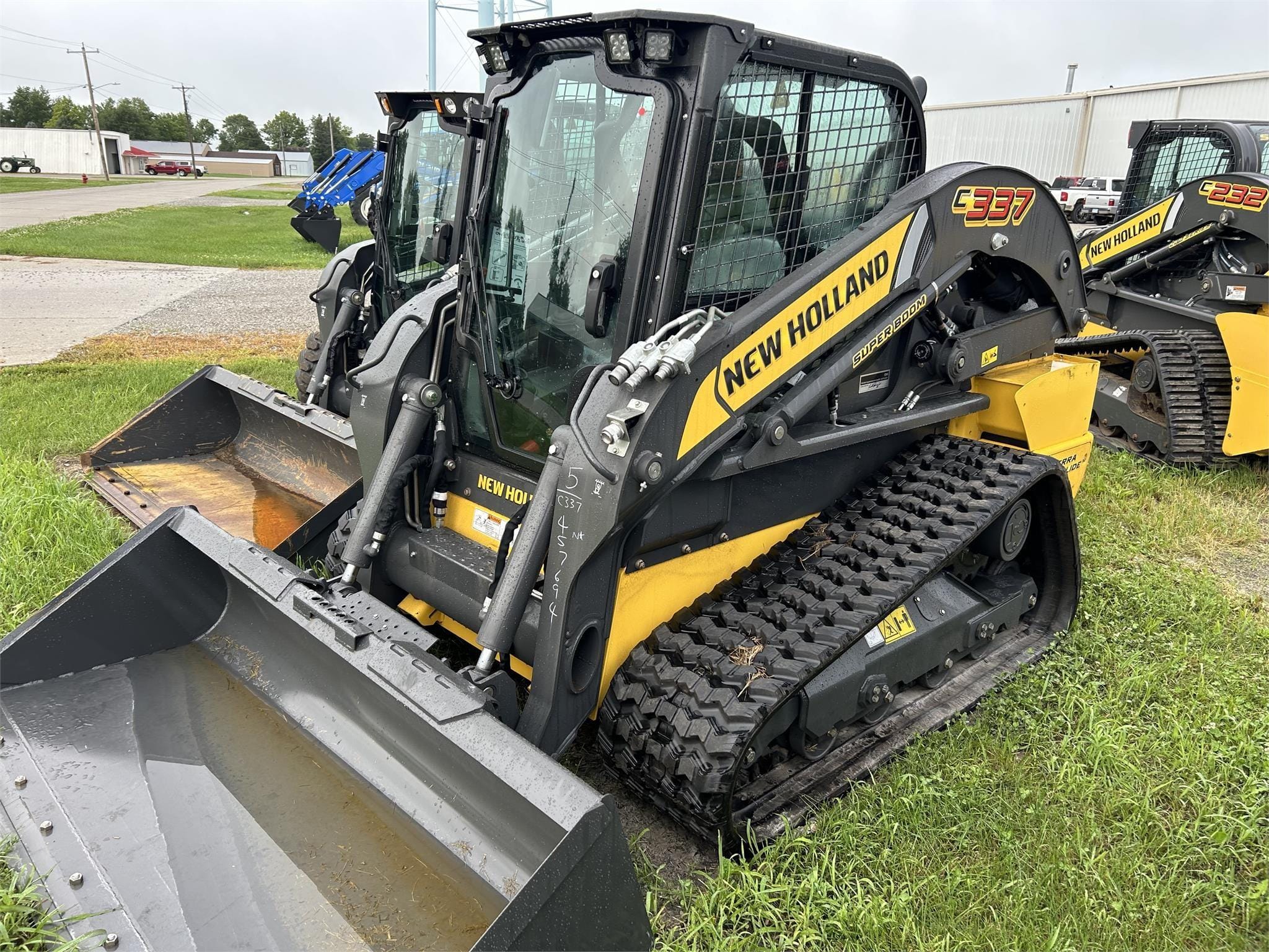 2024 New Holland C337 Equipment Image0