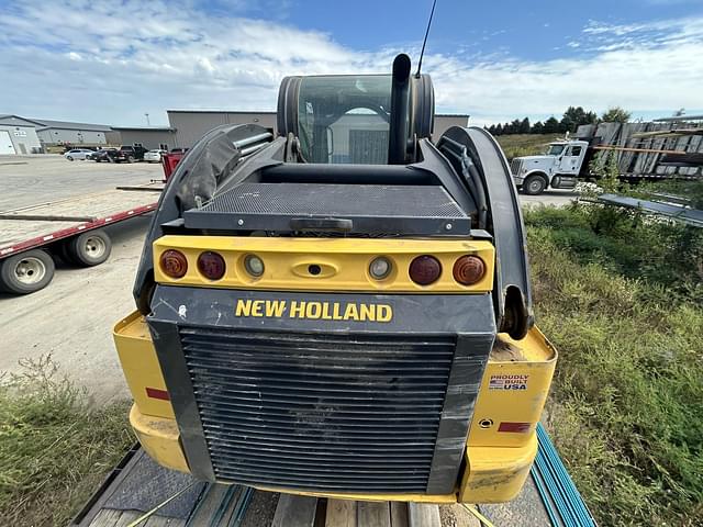 Image of New Holland C345 equipment image 1
