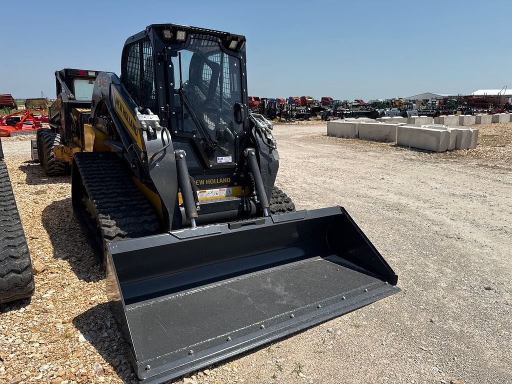 2024 New Holland C345 Equipment Image0