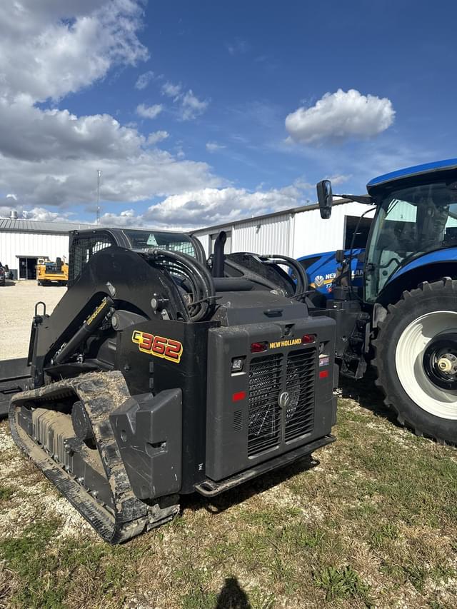 Image of New Holland C362 equipment image 2
