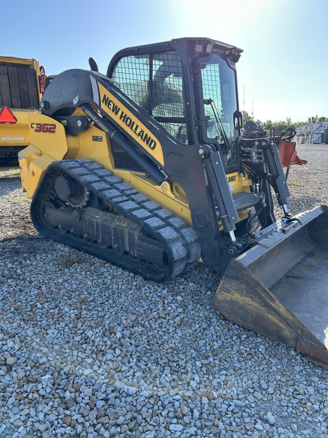 Image of New Holland C362 equipment image 4