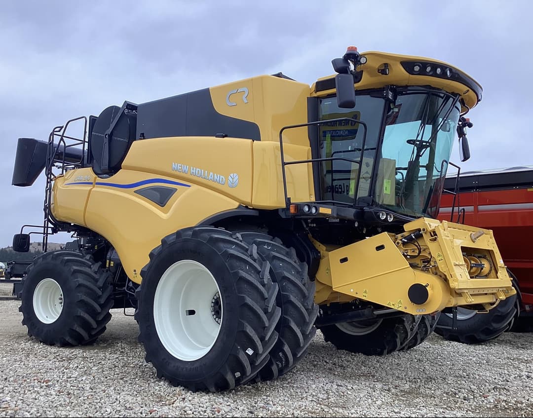 Image of New Holland CR8.90 Primary image