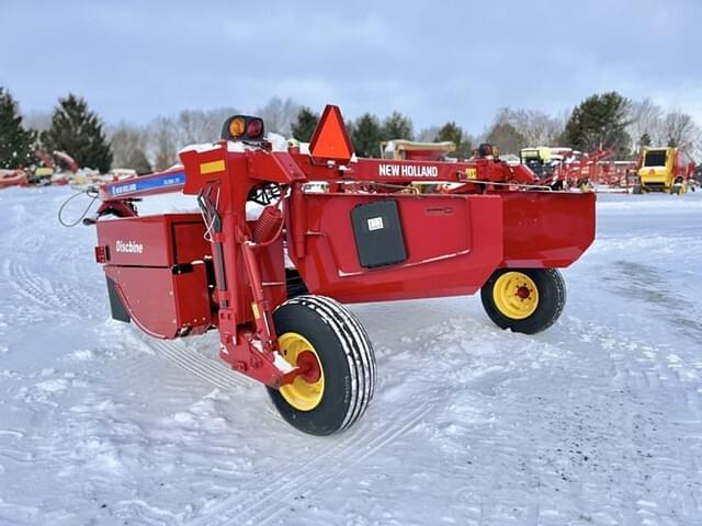 Image of New Holland Discbine 210 equipment image 4