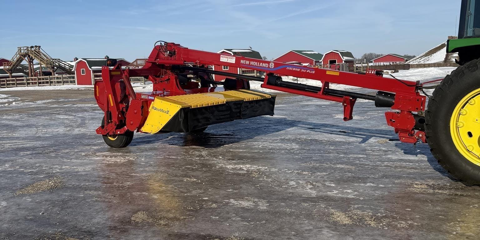 2024 New Holland Discbine 310 Plus Equipment Image0