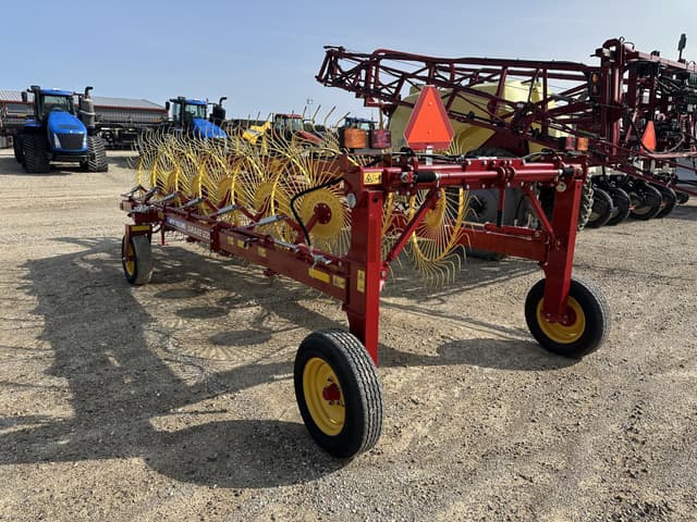 Image of New Holland Duravee 1225 equipment image 1