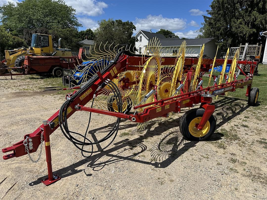 Image of New Holland Duravee 1225 Image 1