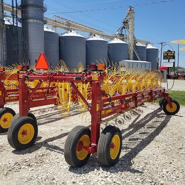 Image of New Holland Duravee 1428 equipment image 3