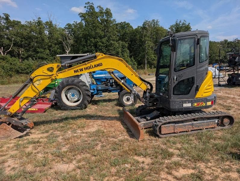 Image of New Holland E37C Primary image