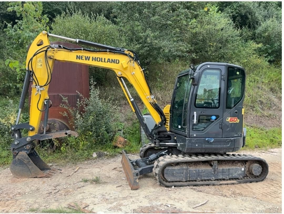 Image of New Holland E60C Primary image