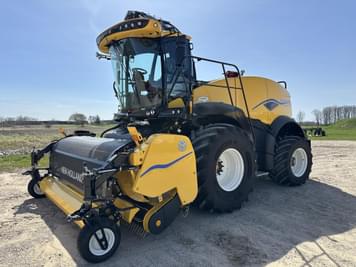 Main image New Holland FR650