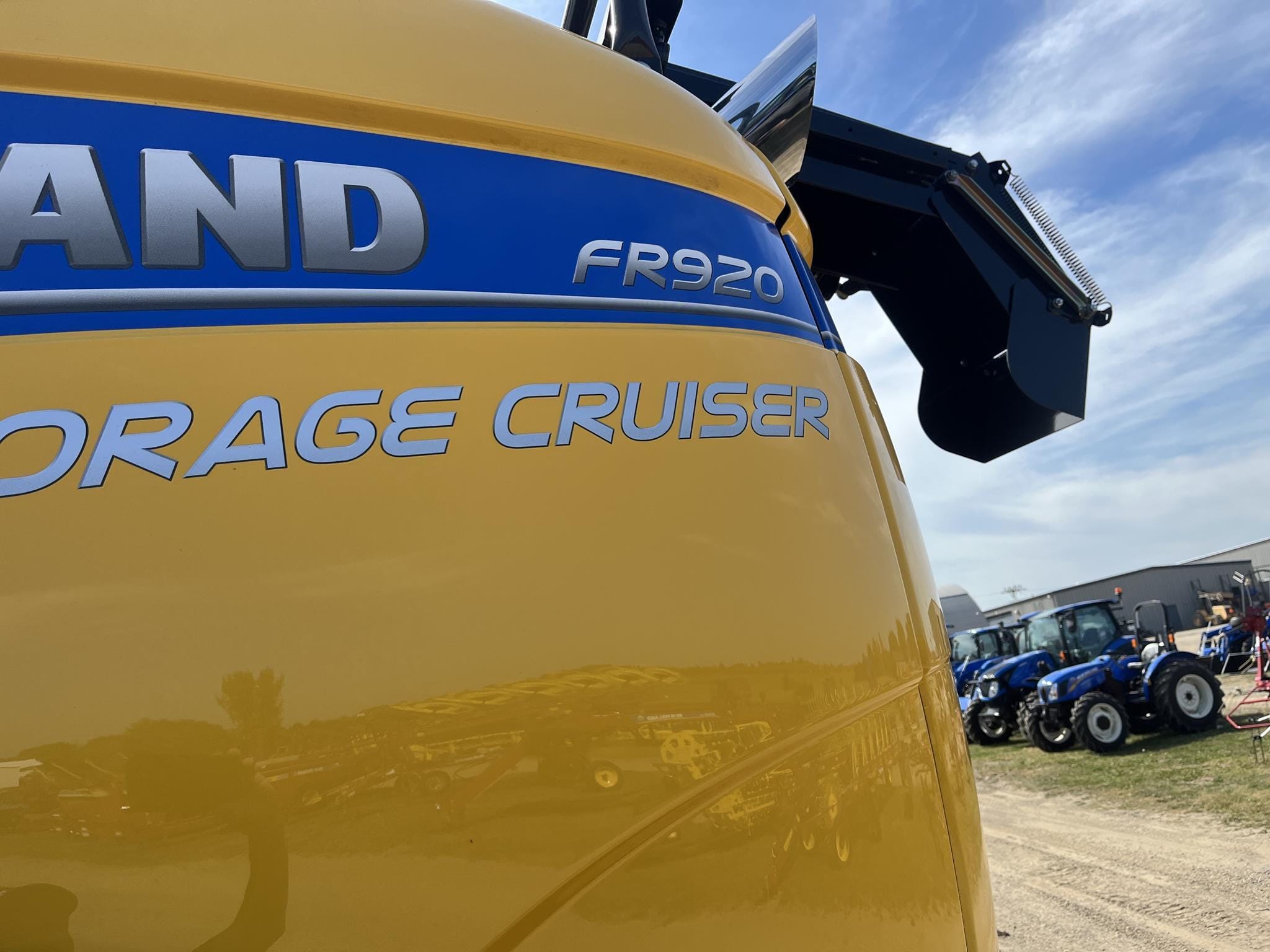 2024 New Holland FR920 Equipment Image0