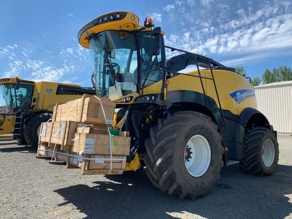2024 New Holland FR920 Equipment Image0