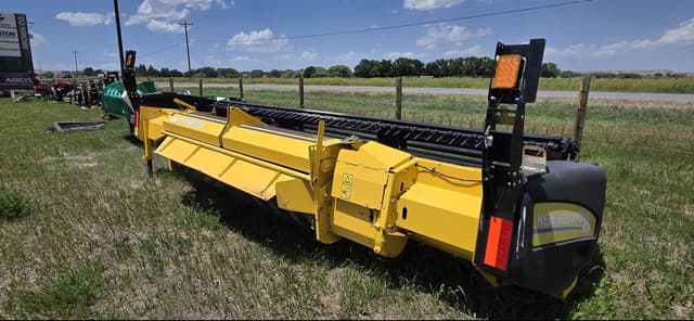 Image of New Holland 16HS equipment image 3