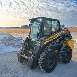 2024 New Holland L320 Equipment Image0