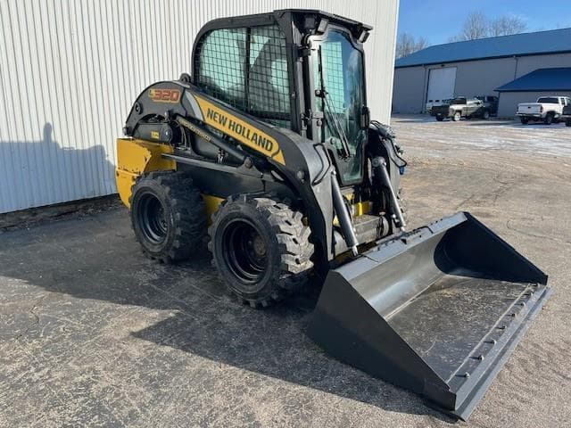 Image of New Holland L320 equipment image 1