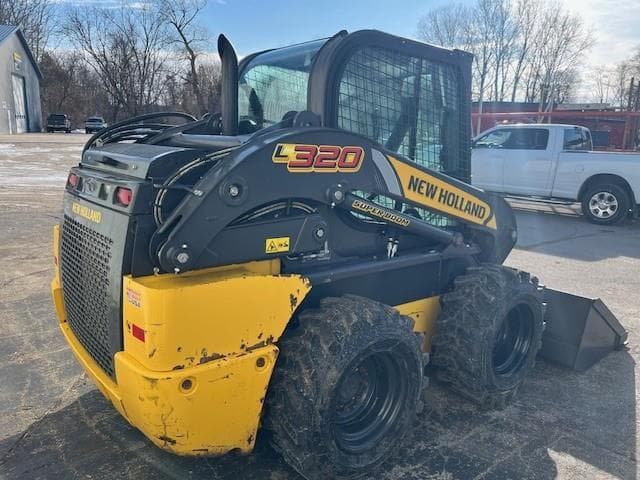 Image of New Holland L320 equipment image 2