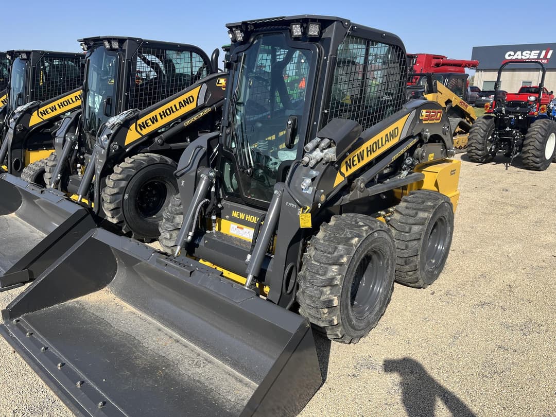 Image of New Holland L320 Image 0