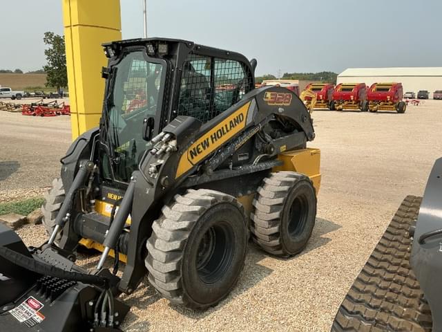 Image of New Holland L328 equipment image 1