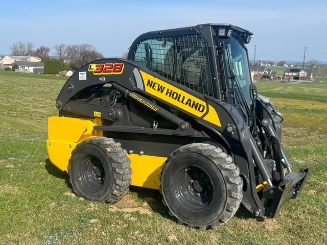 Image of New Holland L328 equipment image 1