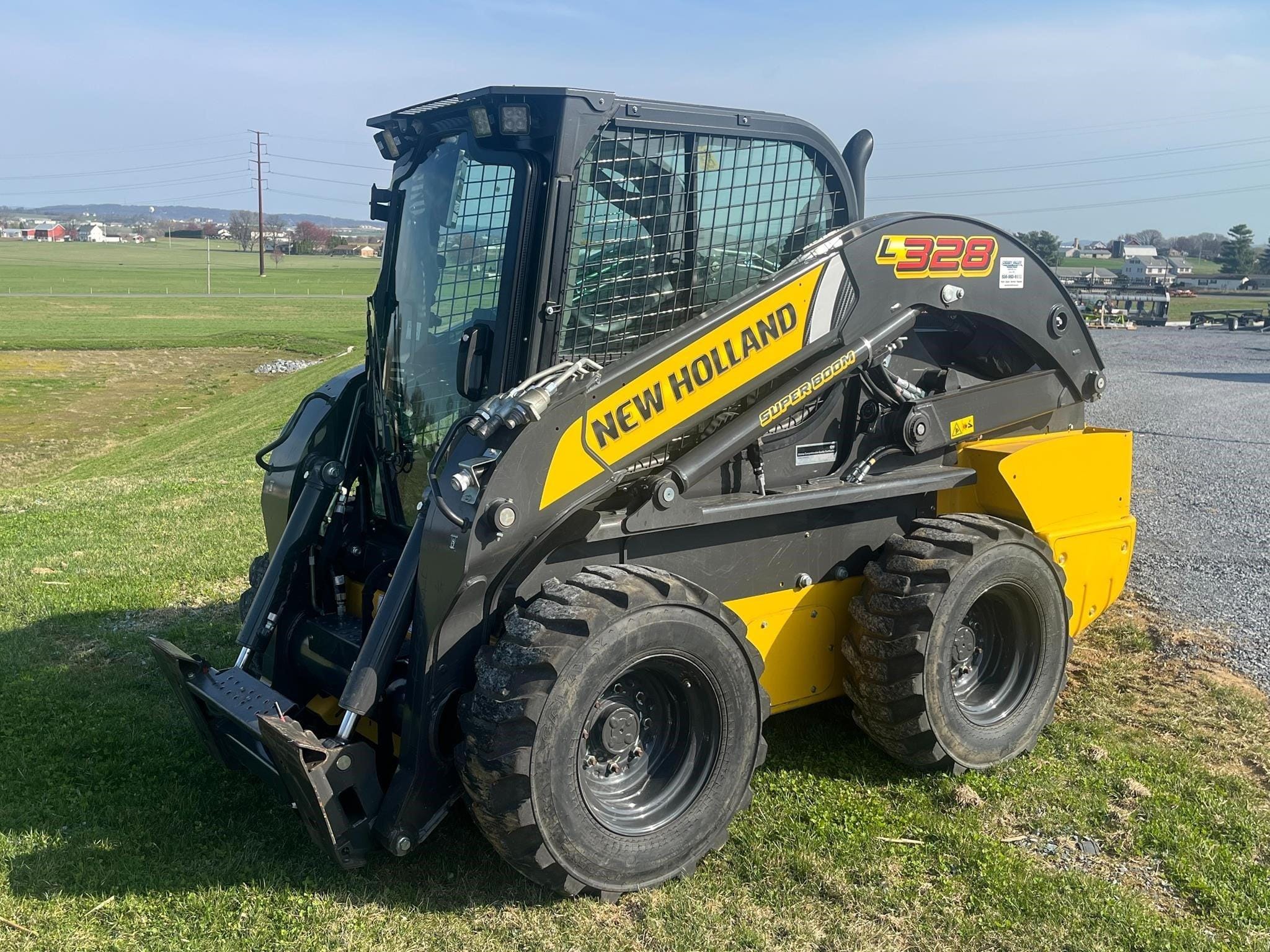 2024 New Holland L328 Equipment Image0