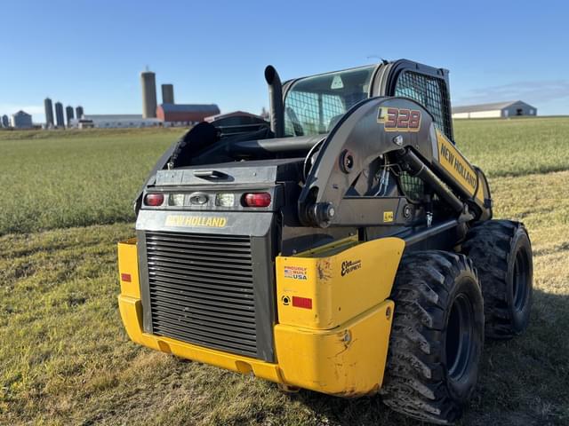 Image of New Holland L328 equipment image 3