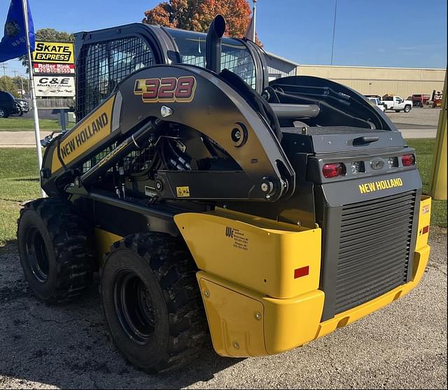 Image of New Holland L328 equipment image 2