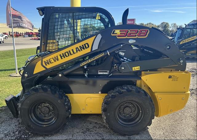 Image of New Holland L328 equipment image 1