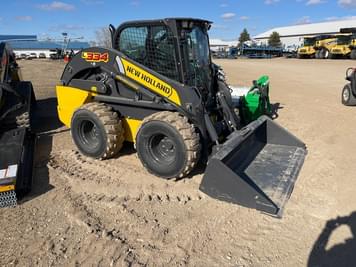 Main image New Holland L334