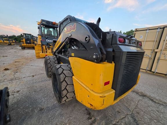 Image of New Holland L334 equipment image 2