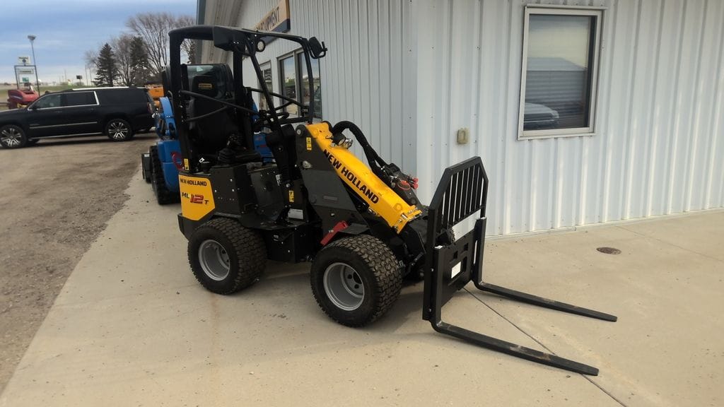 2024 New Holland ML12T Equipment Image0