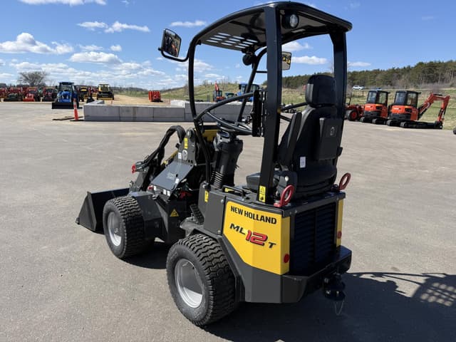 Image of New Holland ML12T equipment image 2
