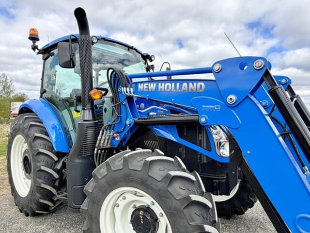 Image of New Holland PowerStar 100 equipment image 2