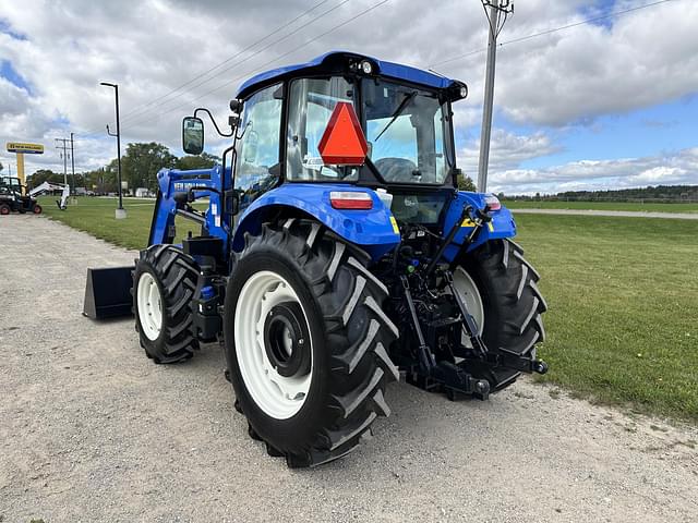 Image of New Holland PowerStar 100 equipment image 2