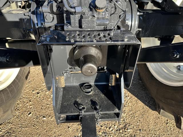 Image of New Holland PowerStar 100 equipment image 4