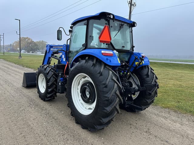 Image of New Holland PowerStar 100 equipment image 2
