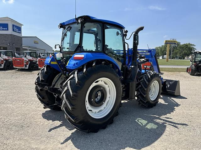Image of New Holland PowerStar 110 equipment image 4