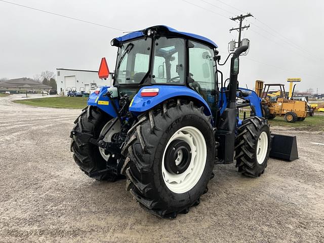 Image of New Holland PowerStar 110 equipment image 4