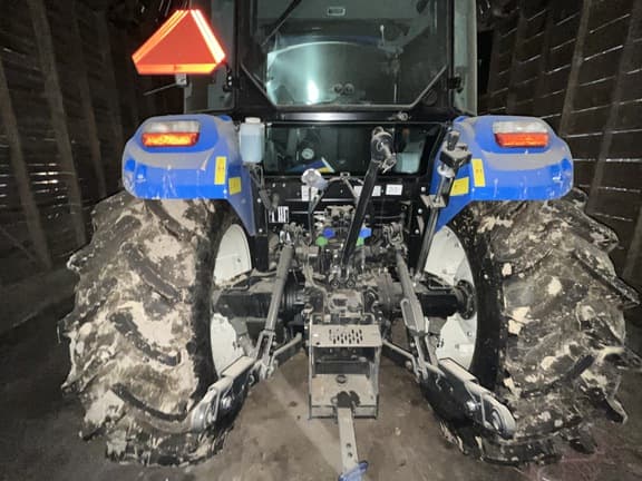 Image of New Holland PowerStar 110 equipment image 3