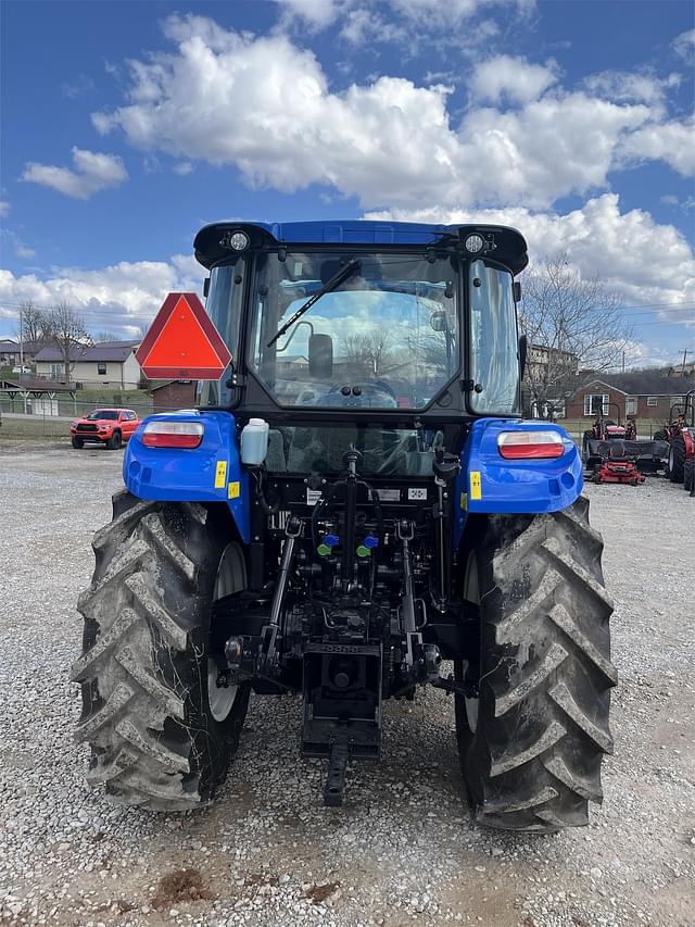 Image of New Holland PowerStar 110 equipment image 3