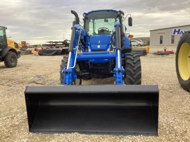 Image of New Holland PowerStar 120 equipment image 2