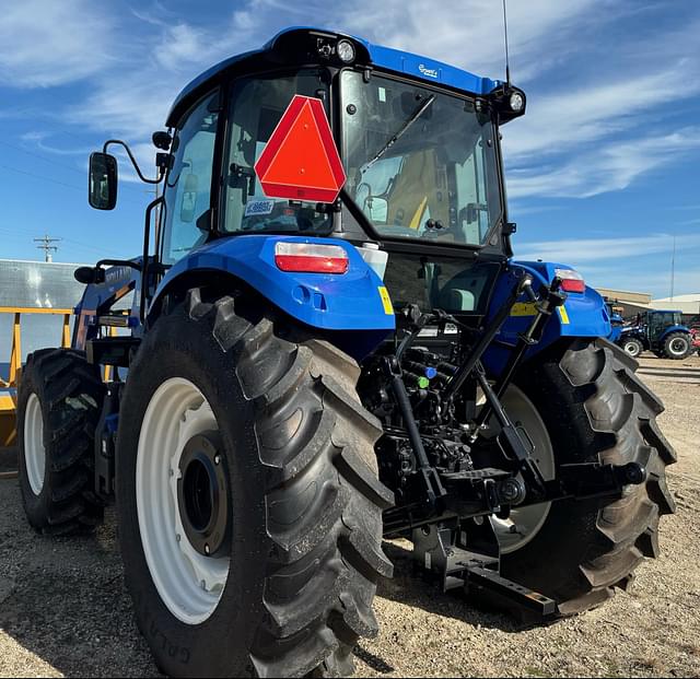 Image of New Holland PowerStar 120 equipment image 3