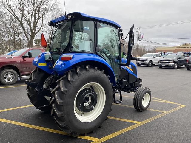 Image of New Holland PowerStar 75 equipment image 3